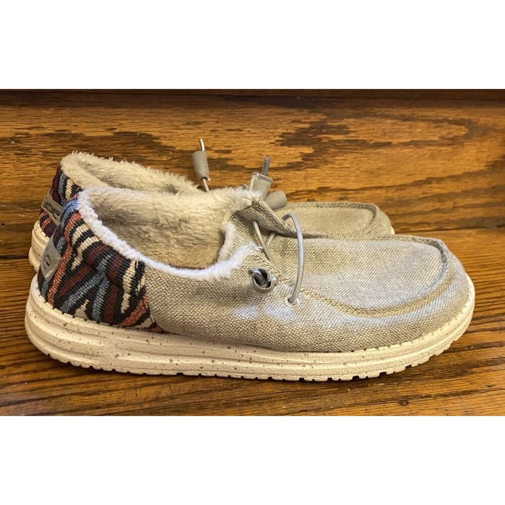 Hey Dude Women’s 7 Wendy Funk Wool Beige Slip On Shoes US Loafers